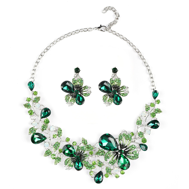 Retro necklace set for women luxury crystal banquet dress accessories clavicle chain-E1