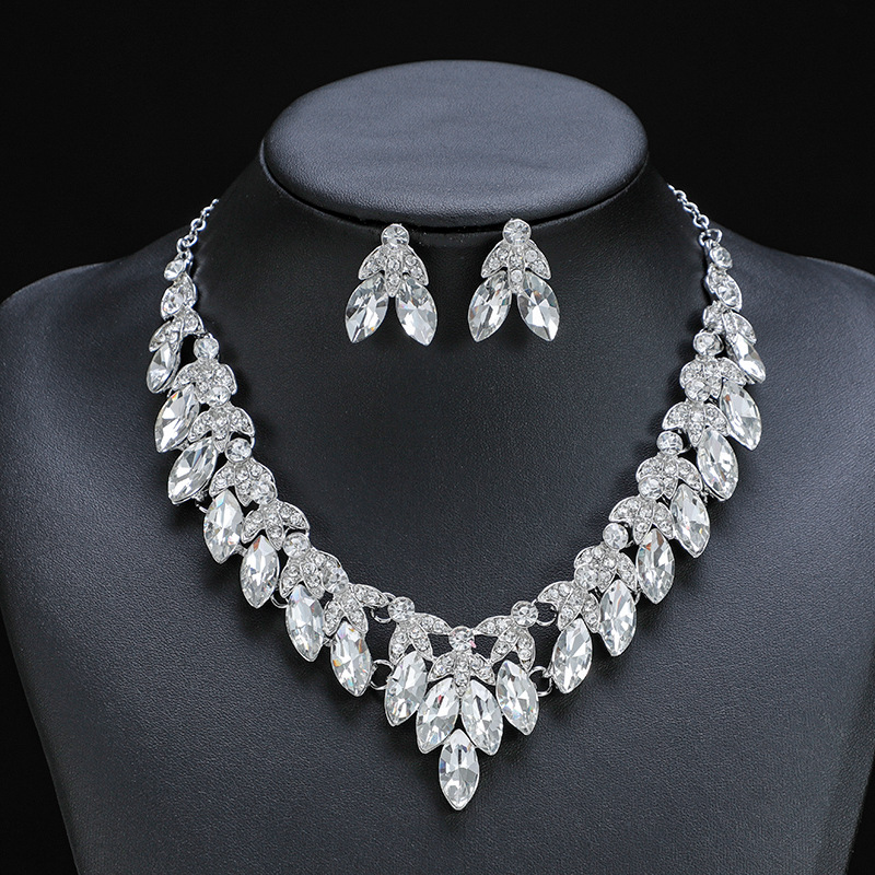 Retro exaggerated necklace and earrings set crystal gem clavicle chain-D4